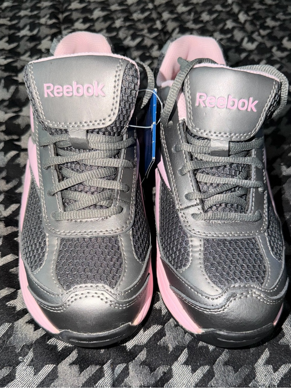 Reebok Black and Pink women’s Mesh Lace-Up Sneakers